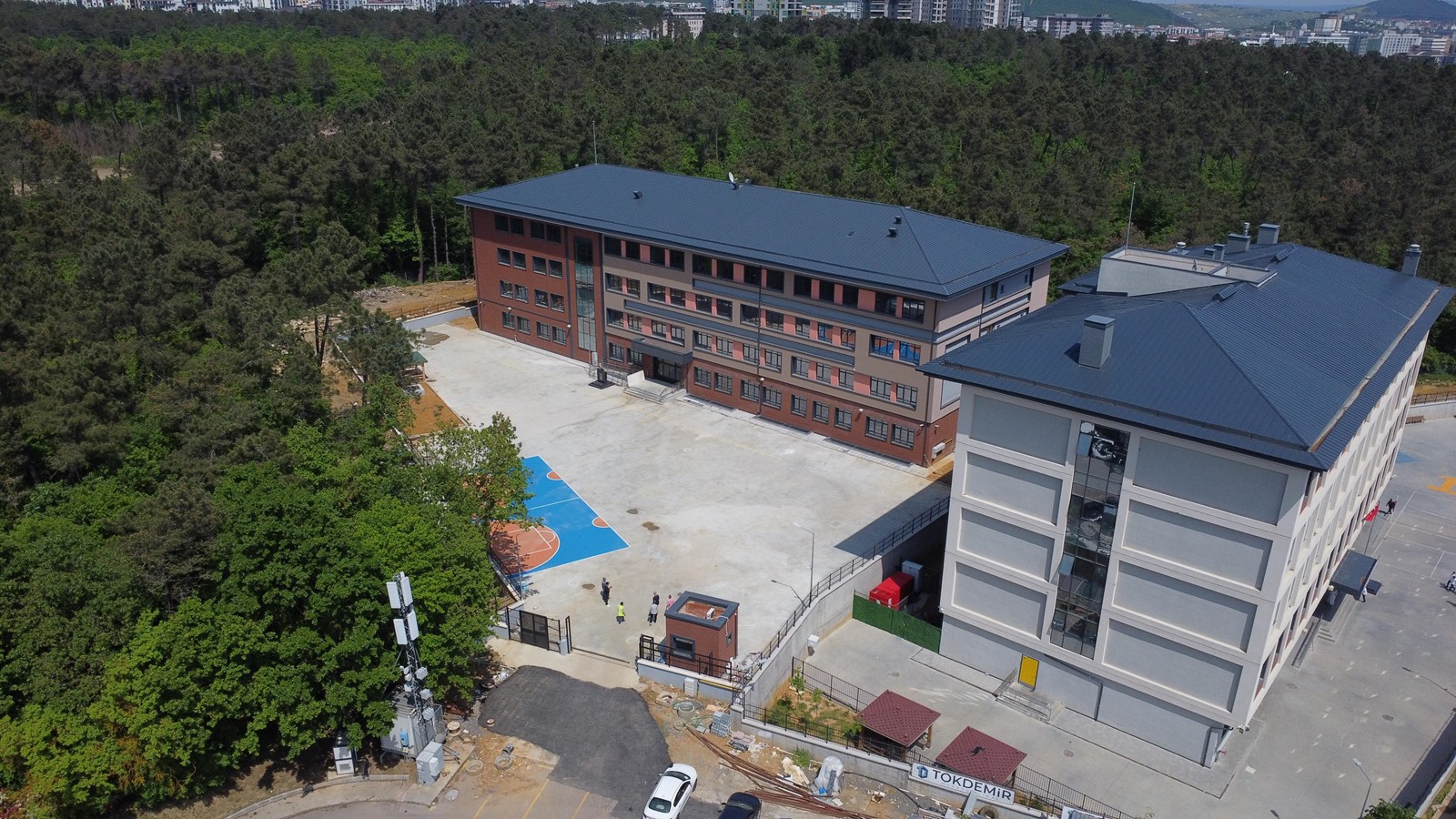 İSTANBUL İLİ ÇEKMEKÖY İLÇESİ TAŞDELEN MAHALLESİ ANADOLU LİSESİ YAPIM İŞİ 